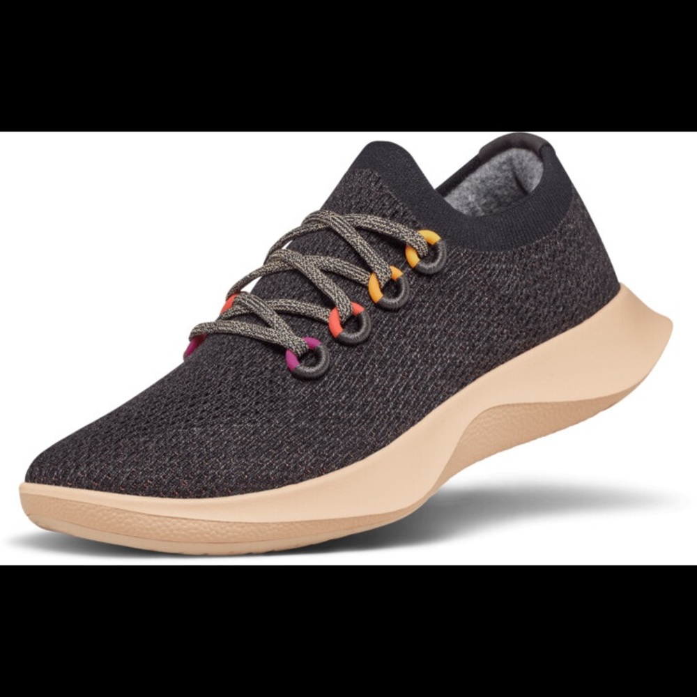 Women's Tree Dashers - Heathered Black (Peach Zest Sole) 7W Limited Edition
